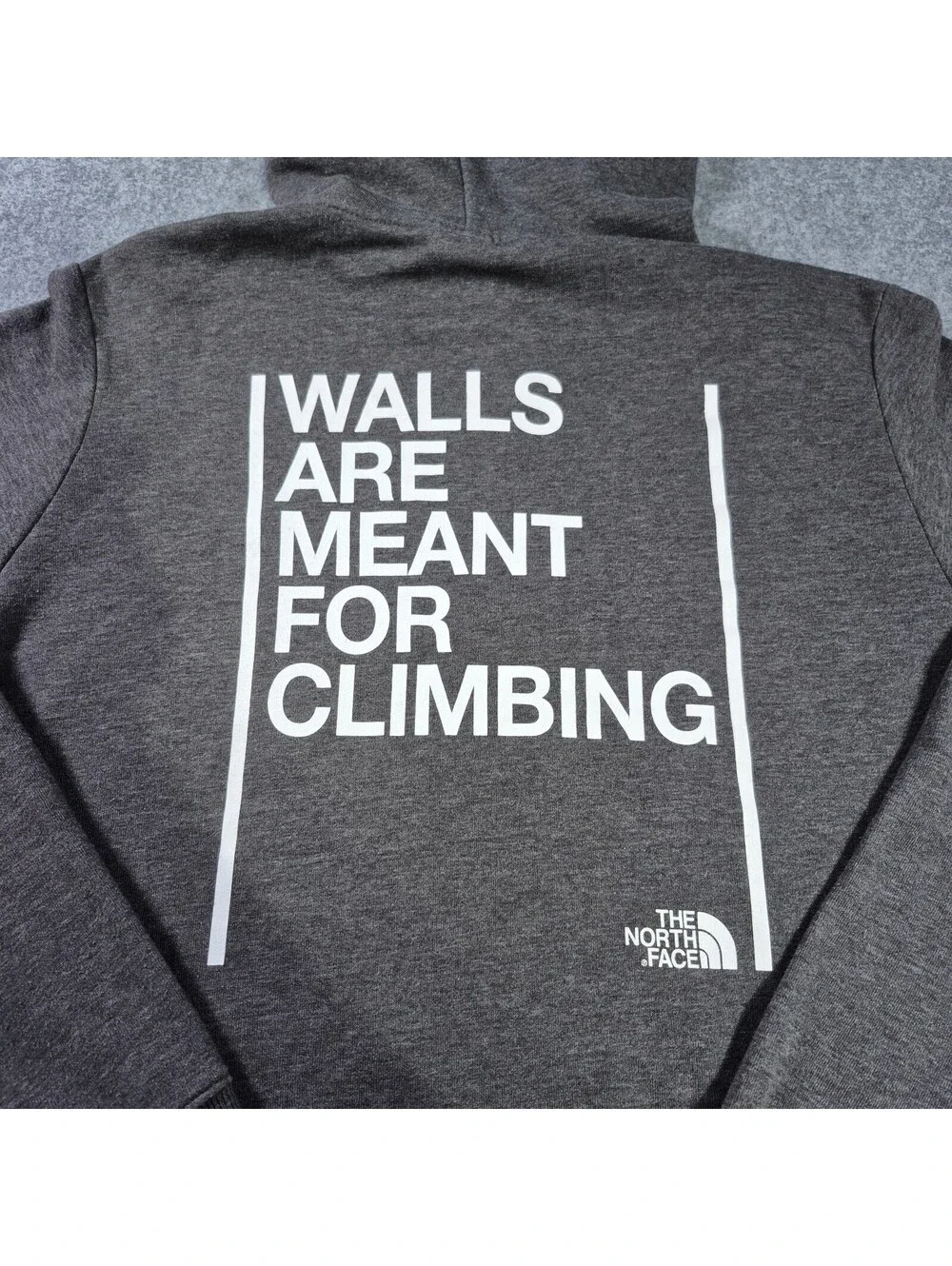 The North Face Men's XL Hoodie Gray 